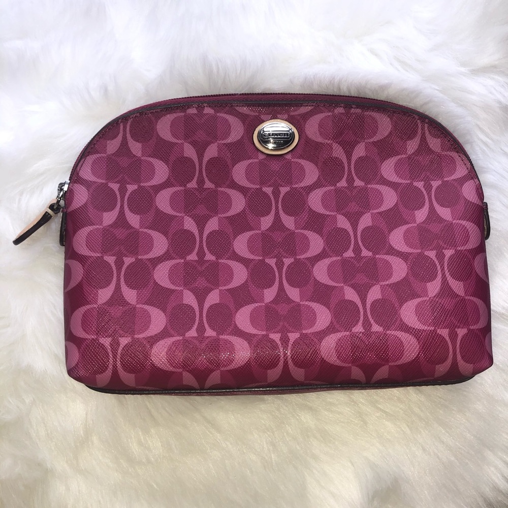 Coach pouch